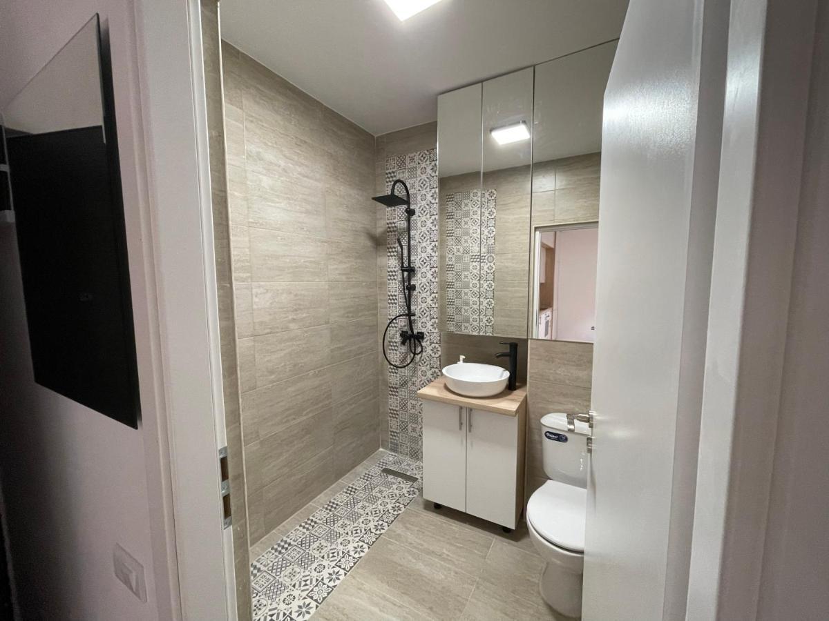 Relax Luxury Apartment Palace Bucureşti Exterior foto